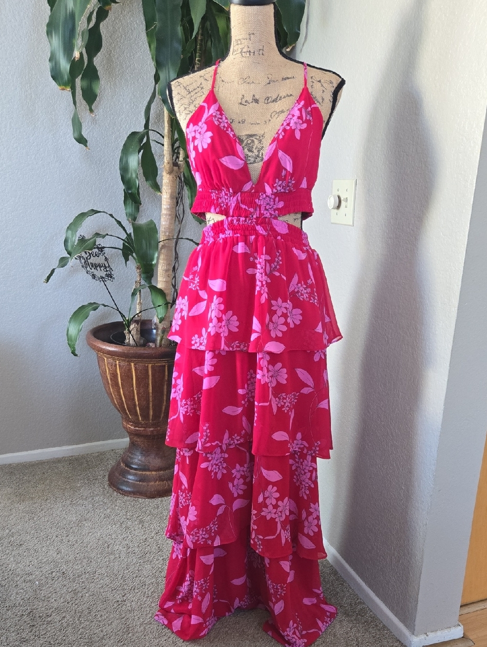 Floral Cutout Tiered Maxi Dress in Hot Pink